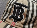 Boné Burberry Logo
